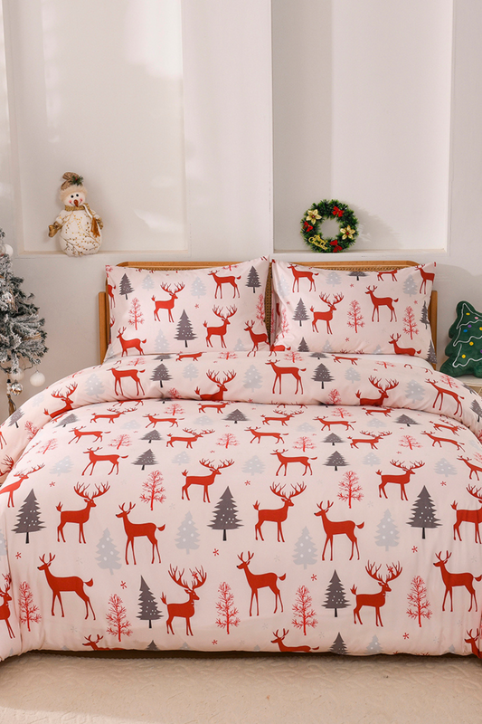 Transform Your Bedroom with Festive Christmas Bedding: Bring Holiday Cheer to Your Sleep Space