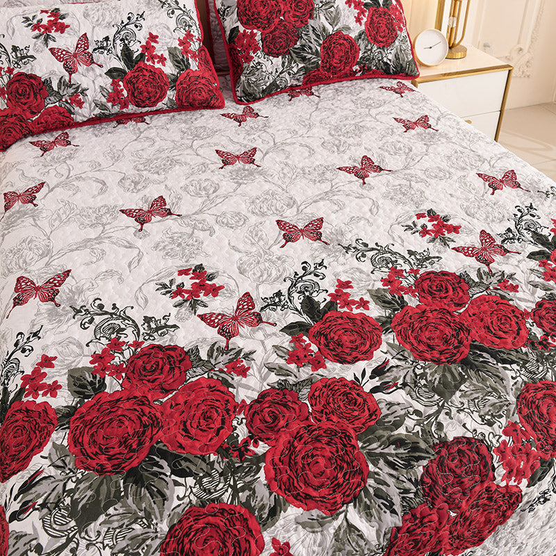 Red floral quilt bedspread set with reversible rose pattern for Queen and King beds